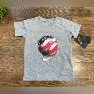NWT Nike Kids Grey Baseball Graphic T-Shirt Sz 4-5